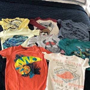 8 “Tea Co” boys t-shirts ranging in size from 4-7